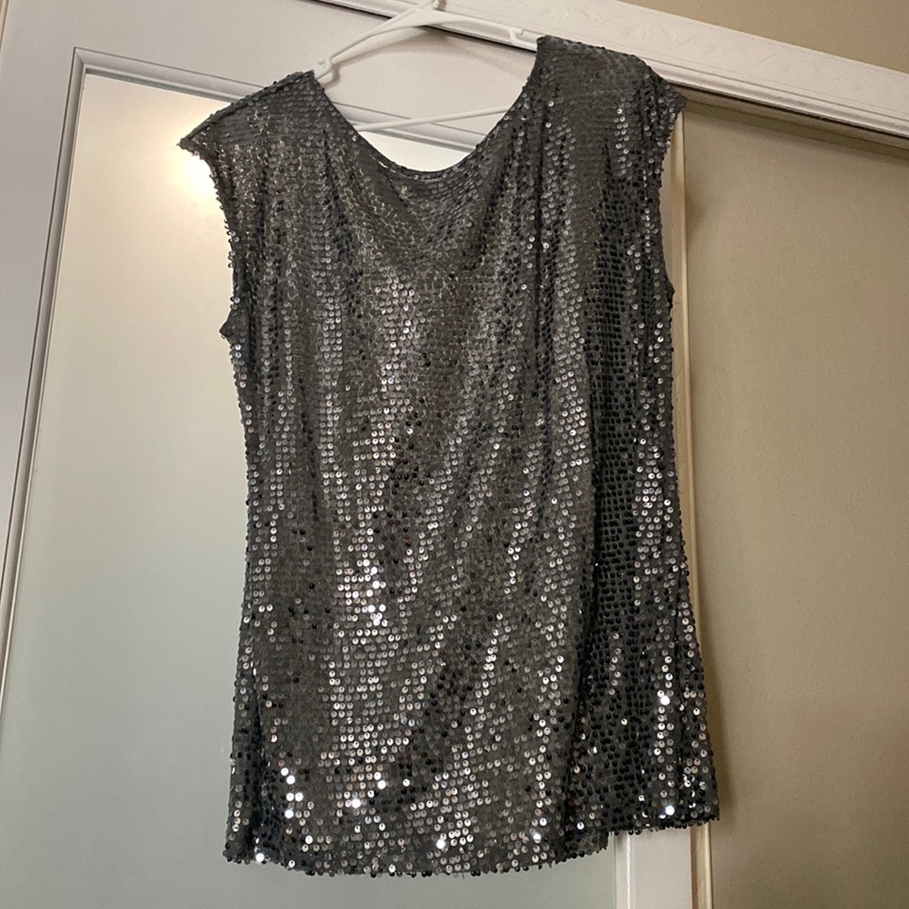Gun Metal sequence top XL